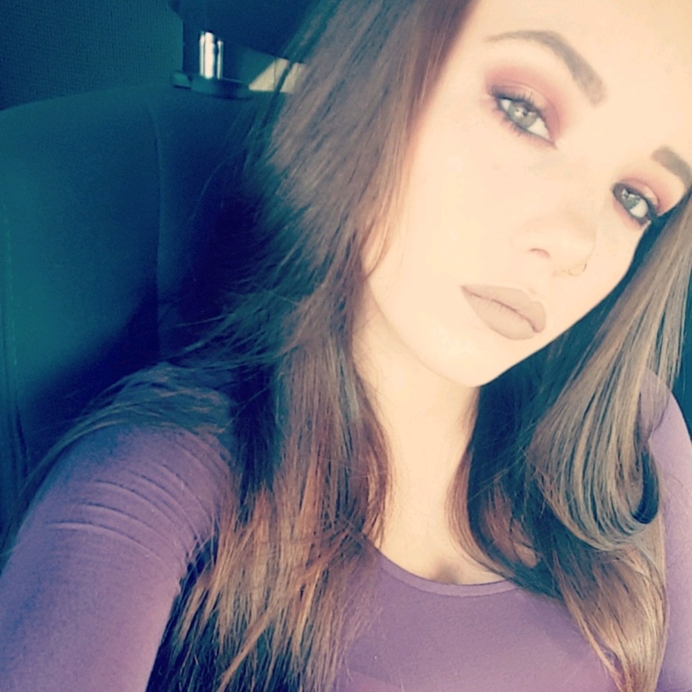 Meet your Posher, Allie
